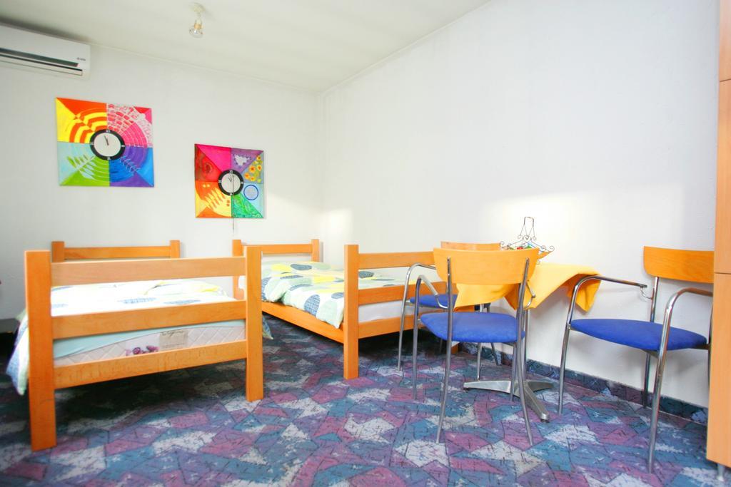 Hostel 021 Новий Сад Номер фото